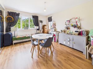 Bedroom- click for photo gallery